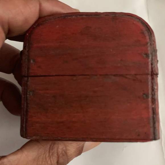 Jewelry Box - Picture 4 of 6